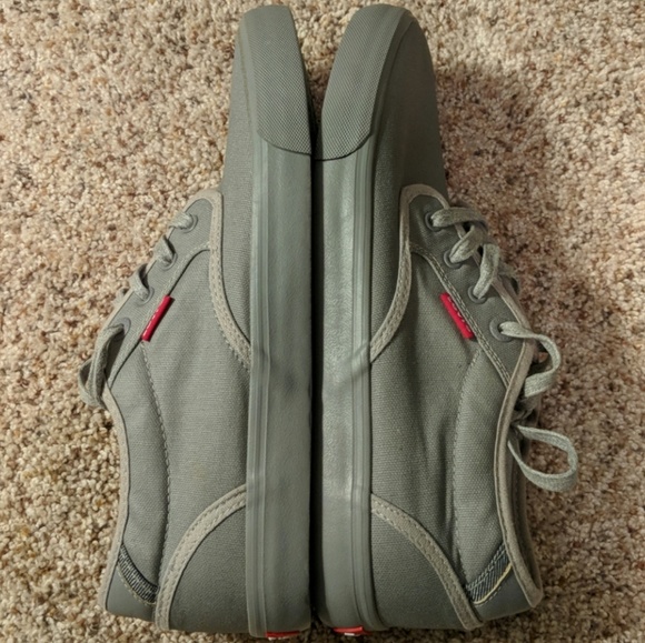 Levi's Comfort Tech Shoes - Picture 3 of 8